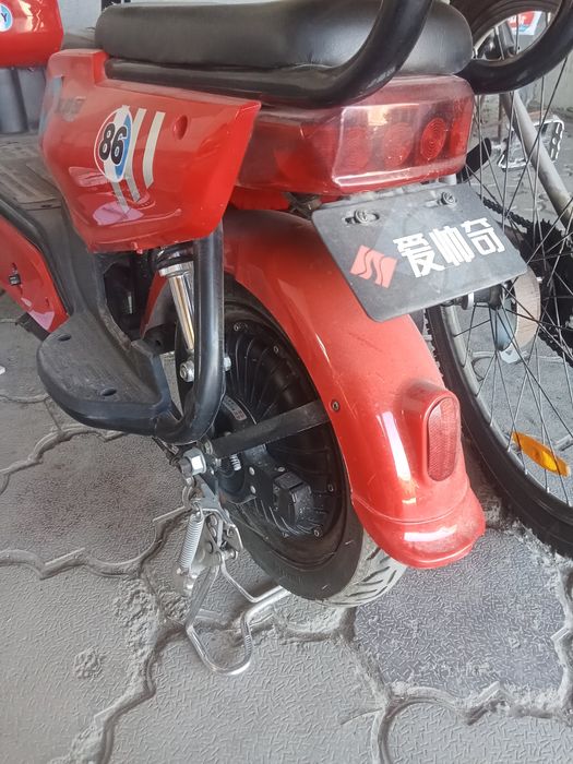 Электроскутор в отличном состоянии