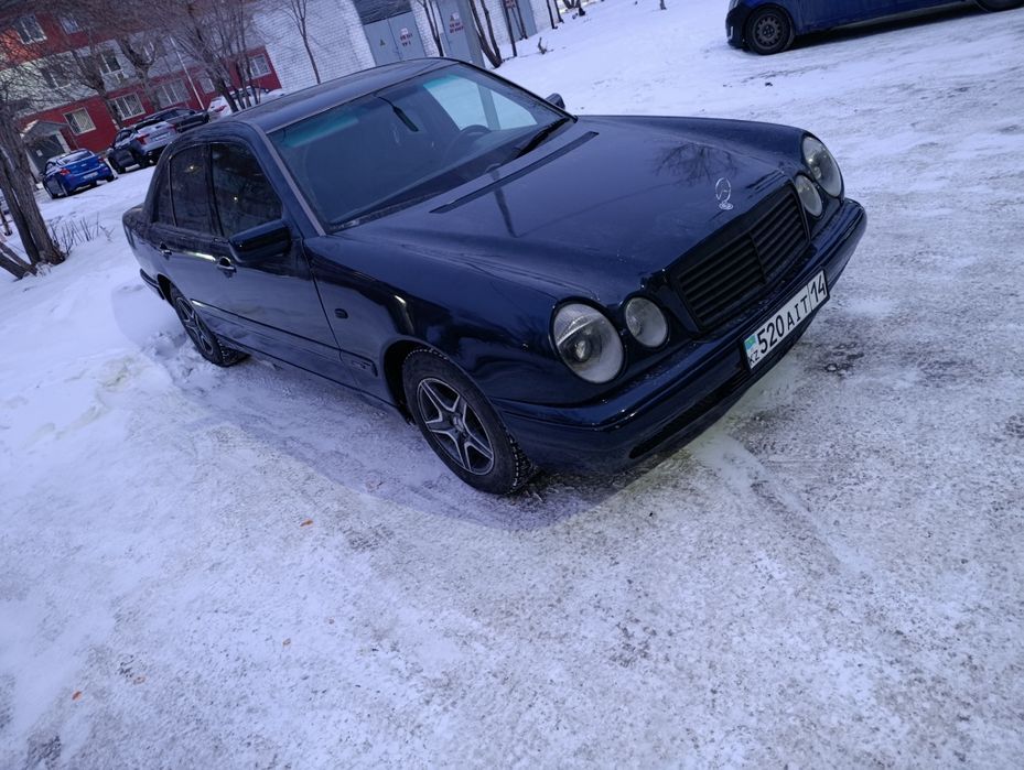 Мерседес е200    .