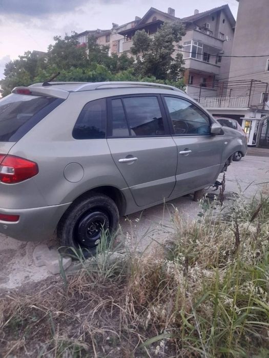 Renault Koleos на части