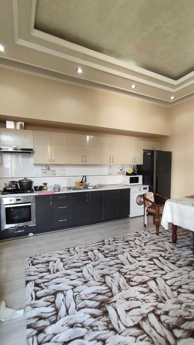 Дом 5 соток 8 комнаты Из-за махалля