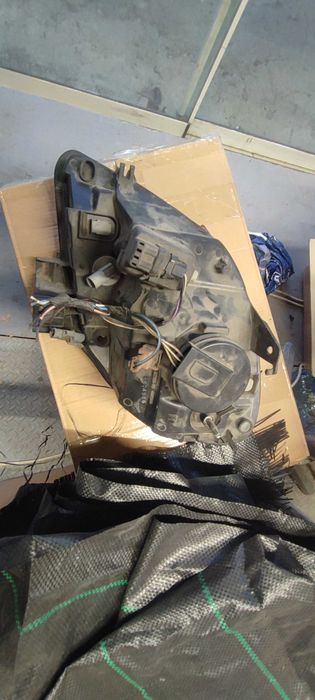 Фар за  рено Канго / Kangoo