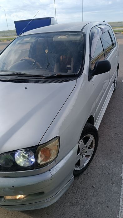 Продам Тойота Ипсум