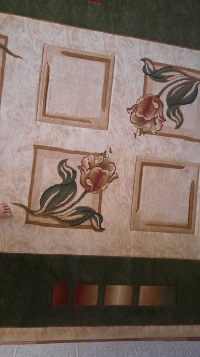 Продам шерстянной ковёр