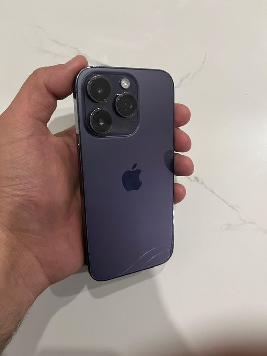 Айфон 14 про.