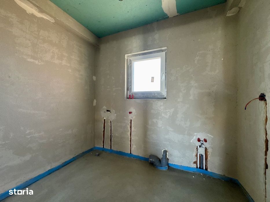 Casa cu garaj, 130 mp, 400 mp teren, CF disponibil, Chinteni