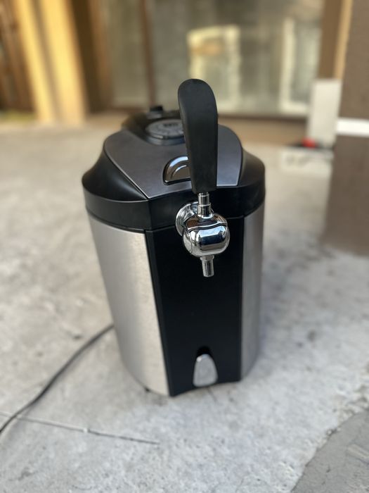 Охлаждащ динспансър за Бира CLATTONIC 5L черен/сребрист