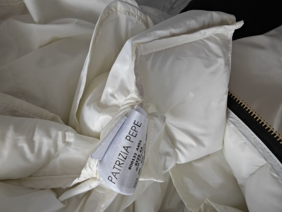 Patricia Pepe красиво яке .