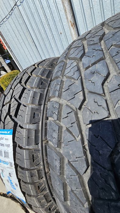 Продам шины Triangle 255/70 R16