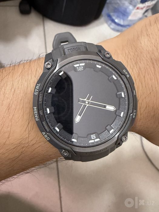Garmin Instinct Crossover AMOLED
