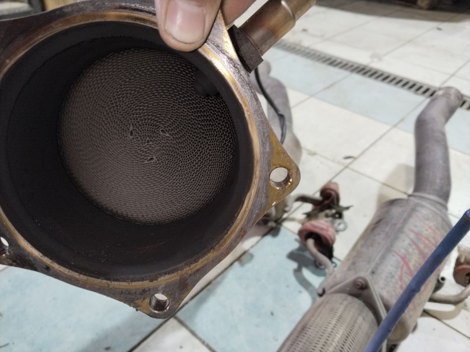 Катализатор Порше Кайен 4.8