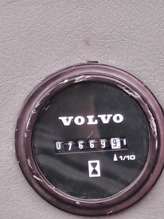 volvo EC200D эксковатор 2019й 7670м\ч сотилади