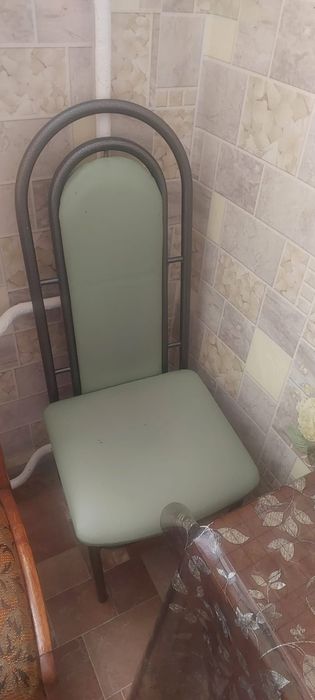 Продам мебель дёшево.