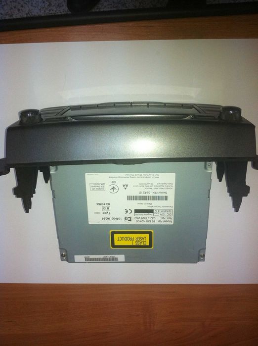 Магнитола от Toyota Raf4 2014