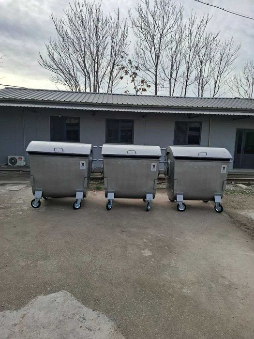 Металлический мусорный контейнер бак для мусора