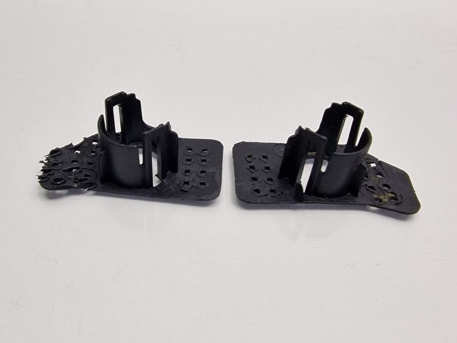 Suporti senzor de parcare stanga / dreapta VOLKSWAGEN GOLF VI 5K1 2008 - 20132.0 TDI CBDC, CLCA  5K0919493G