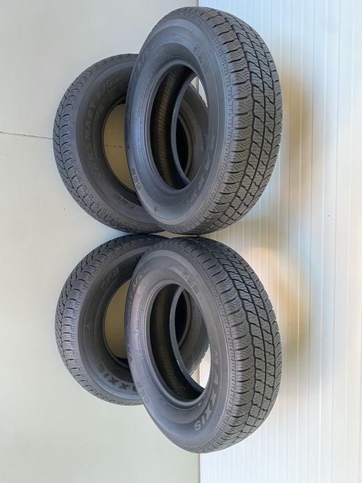 4бр зимни гуми 225/75/16C/Maxxis Vansmart A/S/AL2/dot0122/8.4мм грайфе