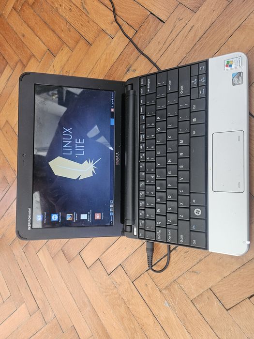 Mini leptop dell