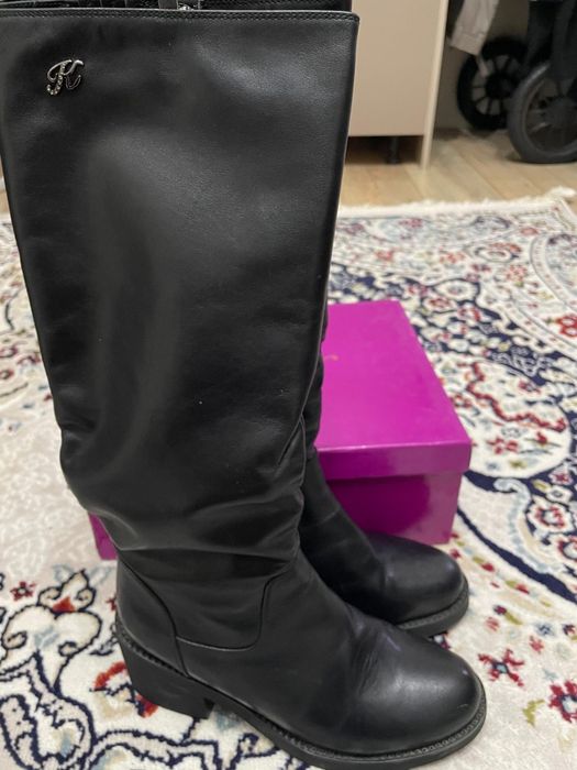 Продается обувь новая