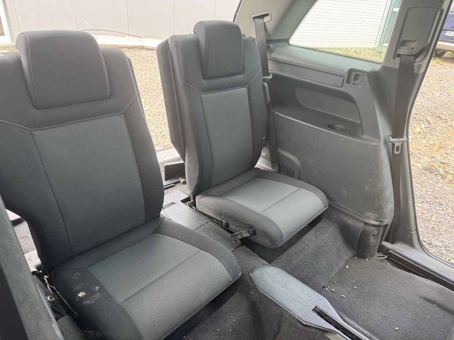 Продавам на части Опел Зафира Б, 1,9D 120 к.с