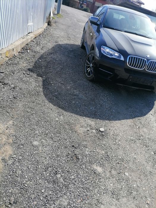 Dezmembrez BMW x6 m50d