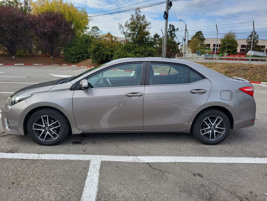 TOYOTA Corolla 2016 — imagine 2