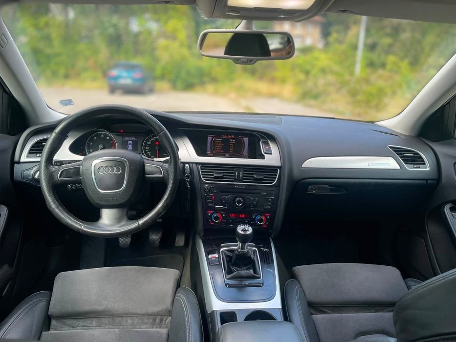Audi A4 B8 1.8TFSI 160k на части