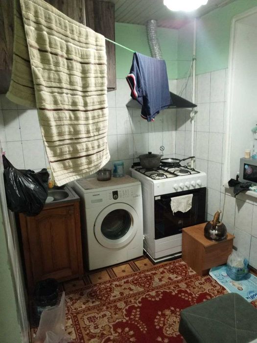 Uy Sotiladi 2 xonali Kvartira Chirchiq shaxr  Nijniy