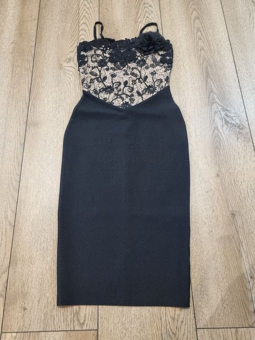 Rochie eleganta strech de vanzare