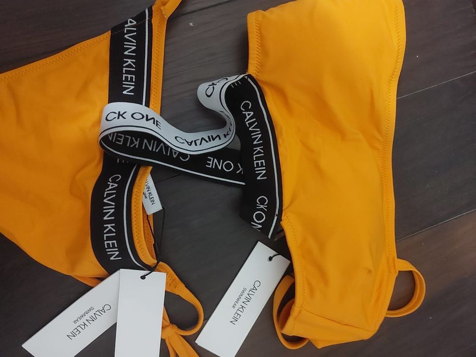 Set costum de baie Calvin Klein original