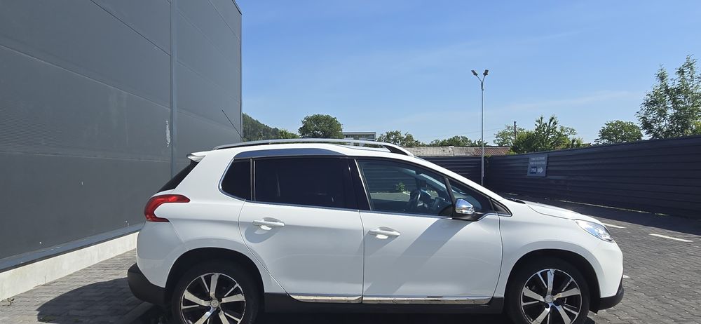 Peugeot 2008 1.6 diesel -an fabricație 2014