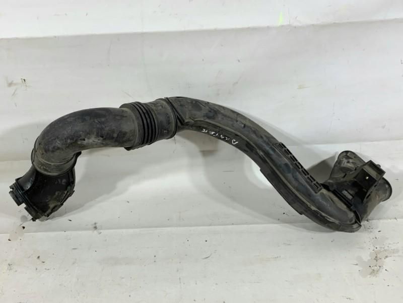 Conducta / Furtun admisie aer Dacia Duster 2 165555731R 1.6 sce H4M D7