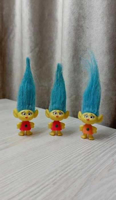 Продам игрушки Тролли из мультфильма.