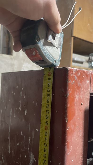 Сейф железный сталной