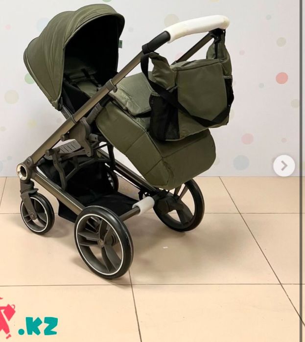 Продам коляску зима лето