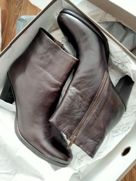 Новые натуральные сапоги