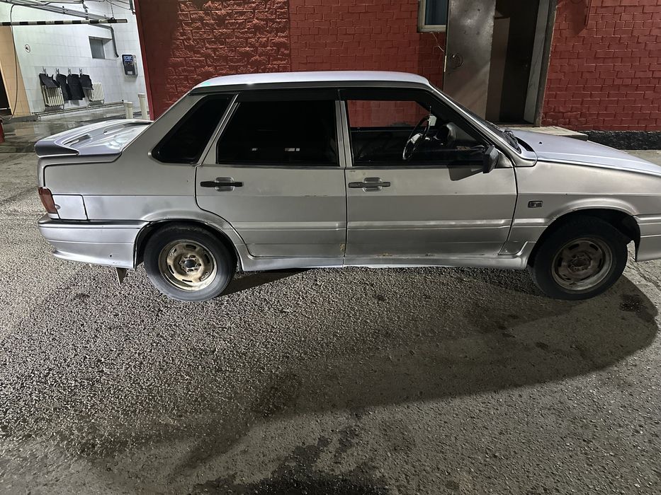 Продам машину Ваз 2115