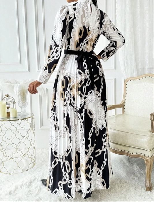 Страхотна нова рокля Л размер