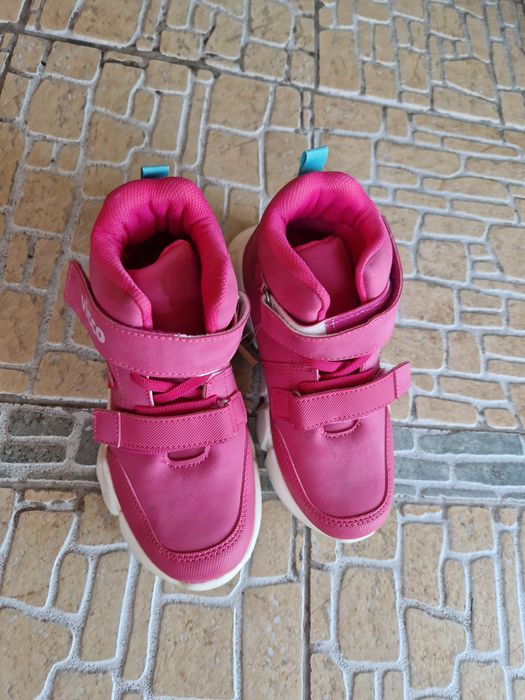 Продам осеннюю обувь Vicco 31 р