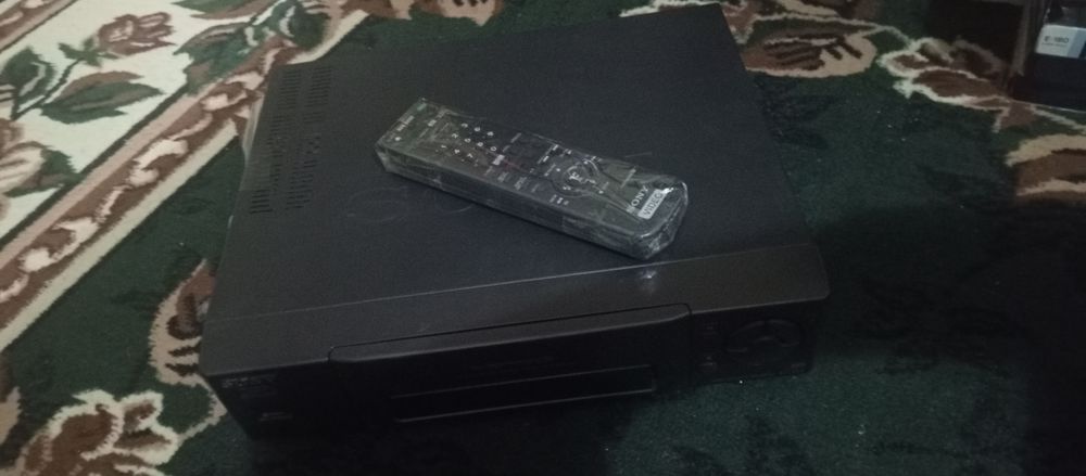 Sony видео магнитафон отлично работает