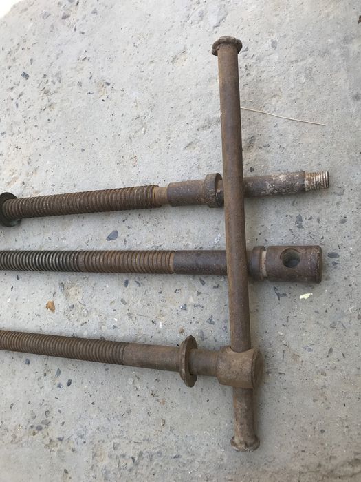 Зажим для кастоправам