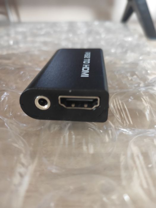 Преходник PS2 към HDMI с аудио и захранване