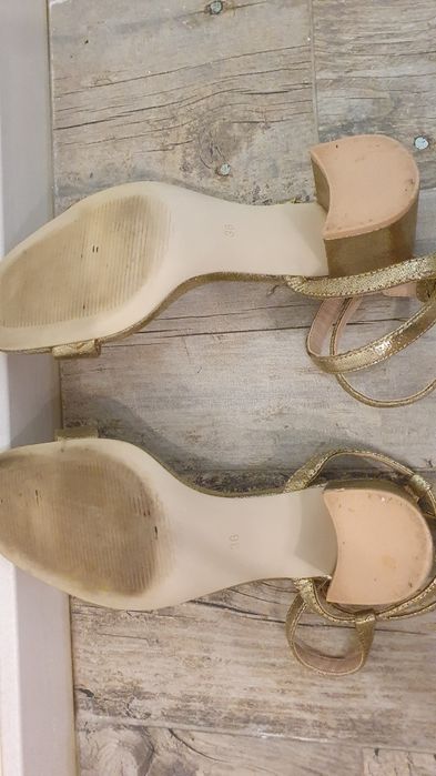 Sandale H&M aurii 36