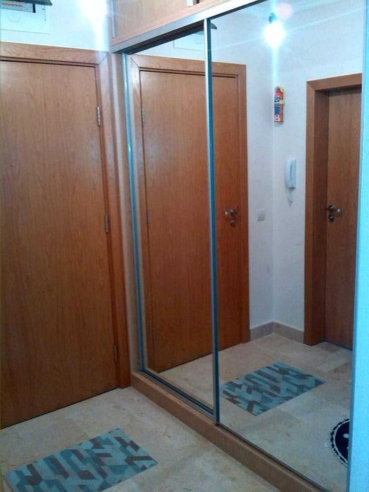 Наемете апартамент двустаен (78 м2).