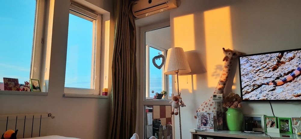 Vand apartament 2 camere  Gorjului, Dezrobirii, aproape de metrou,et.8 din 9