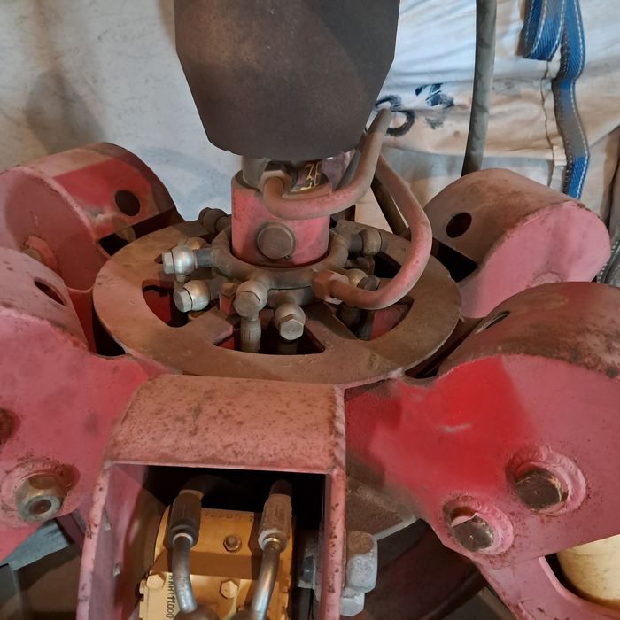 Продам грейфер для металла