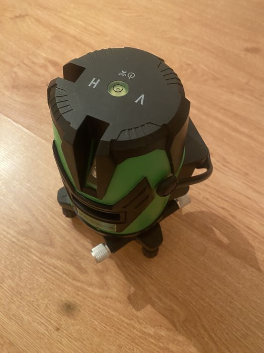 Продам лазерный уровень новый