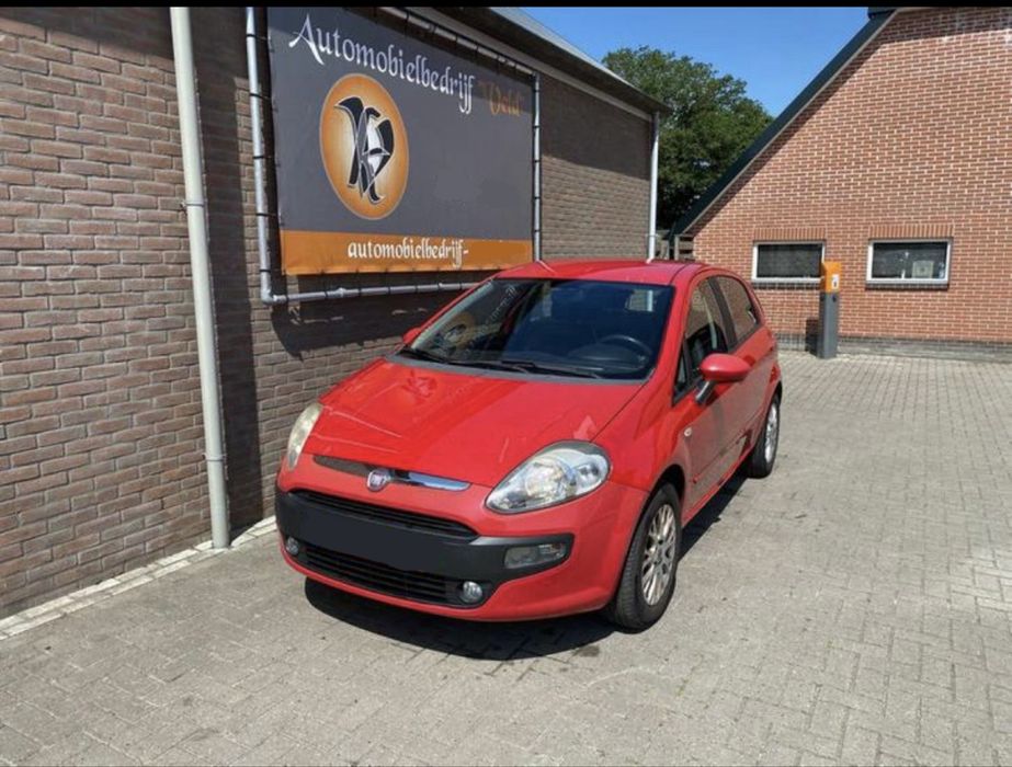 Fiat Punto 2010 – întreținut, gata de drum