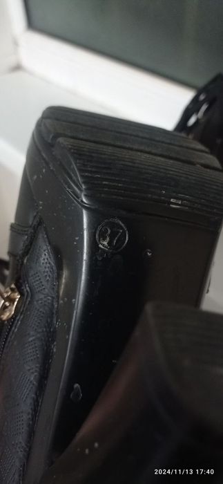 Ayollar oyoq kiyimi.