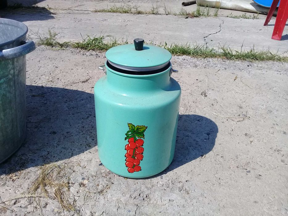 Продам кастрюли алюминевые, корыто, бидон