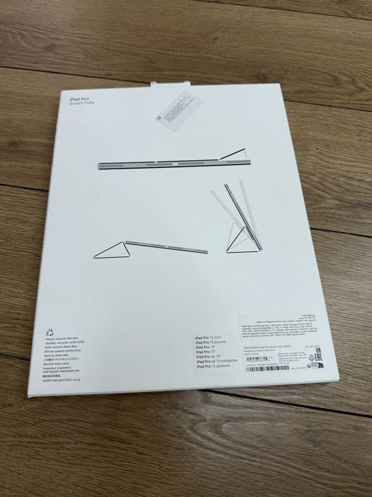 Smart Folio for IPad Pro 13-inch (M4) - white